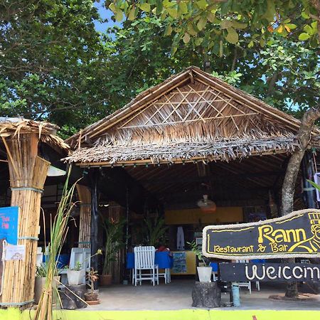 海滩边兰恩木屋 Ko Lanta 外观 照片
