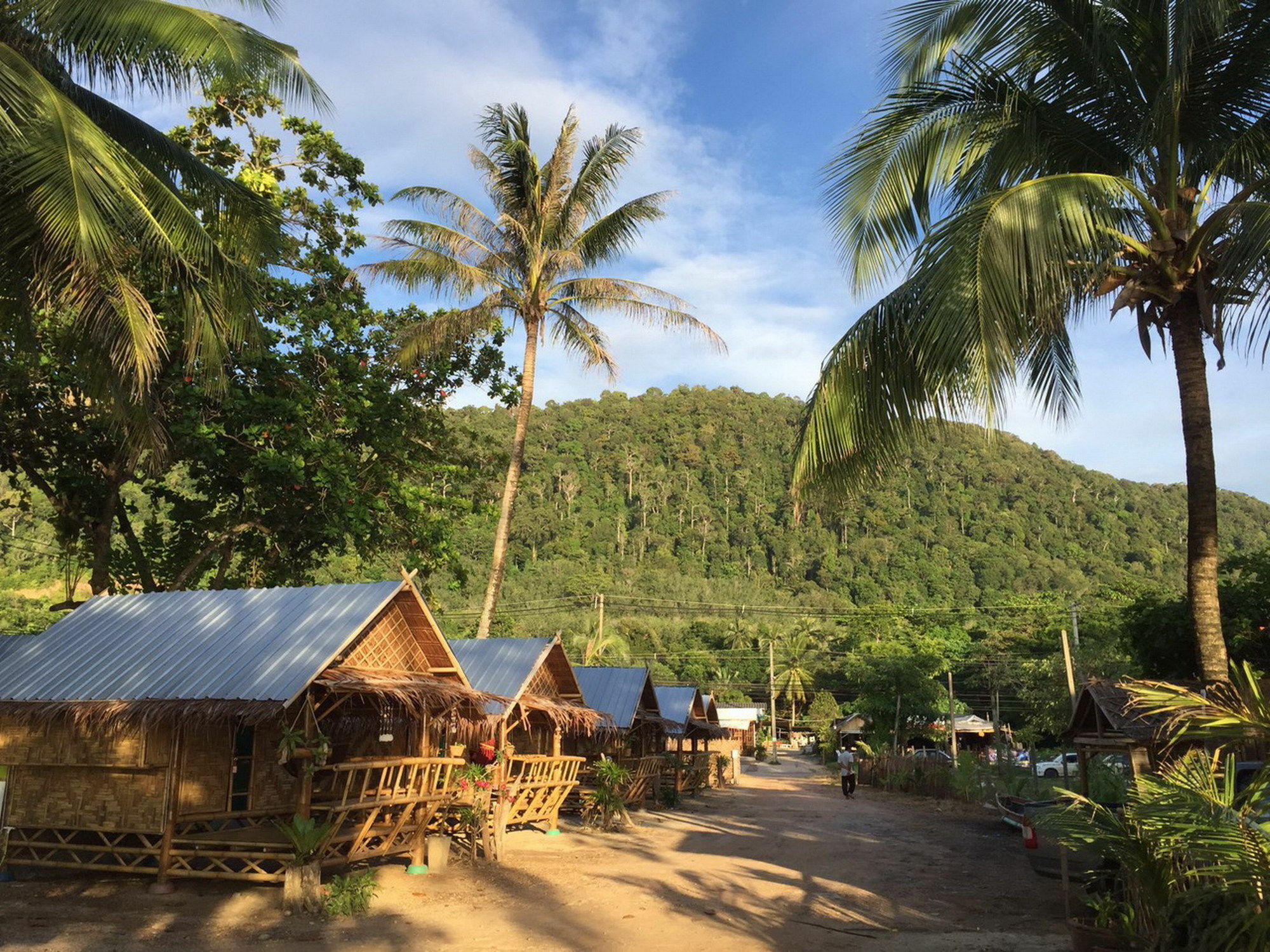 海滩边兰恩木屋 Ko Lanta 外观 照片