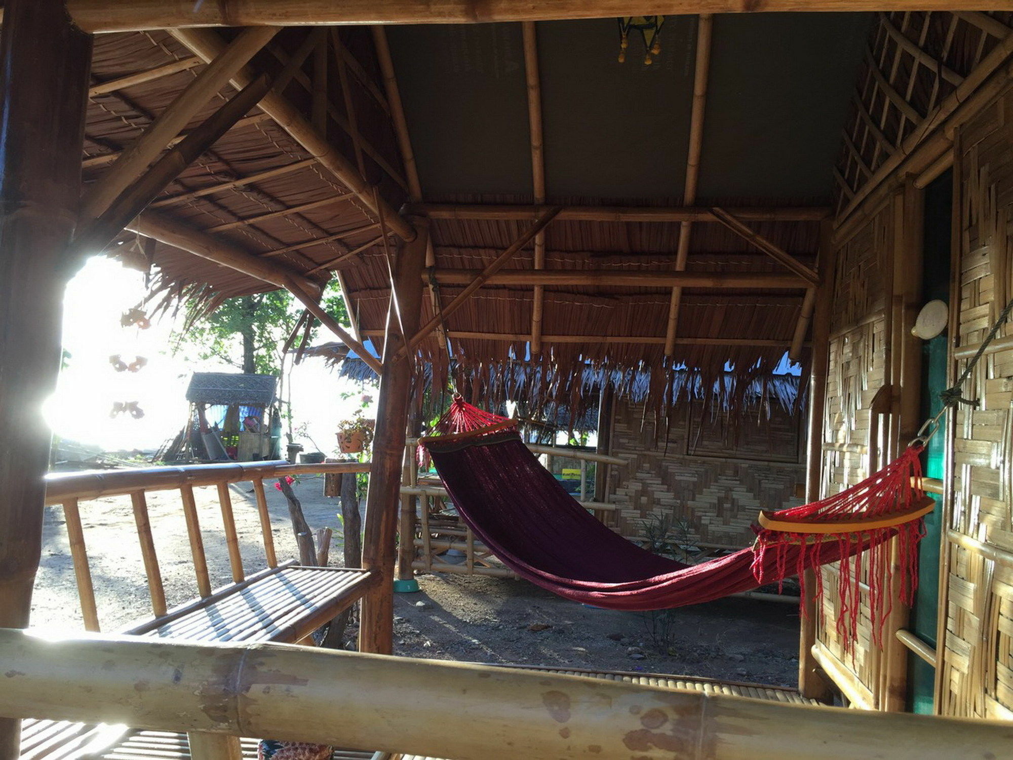 海滩边兰恩木屋 Ko Lanta 外观 照片